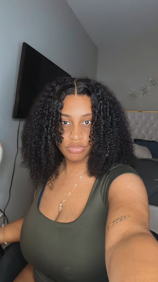 Kinky curly wig